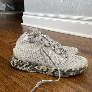 No Bull women’s knit runner